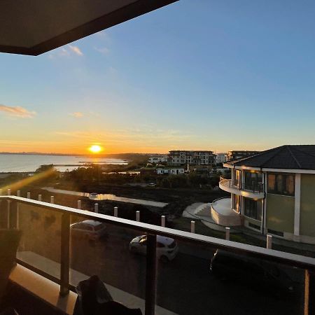 Brand New First Line Sea View 2 Bedroom Apartment Burgas Bagian luar foto